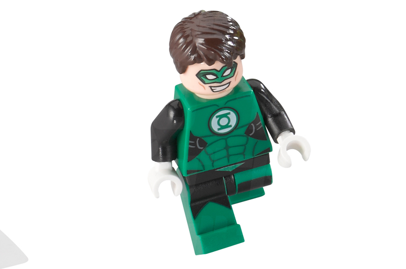 Illustration for article titled LEGO Green Lantern Gets His Own Set, (Almost) Escapes Batman's Shadow